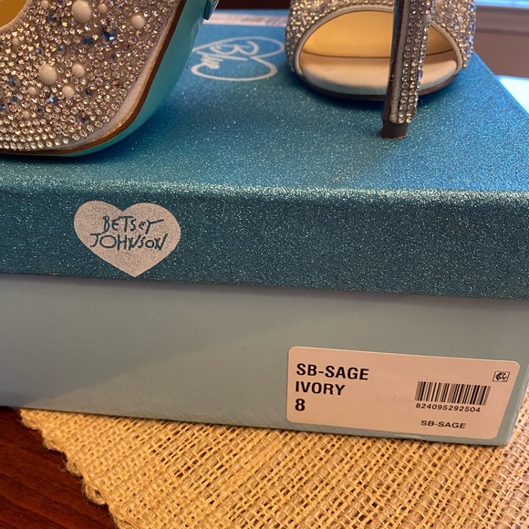 Betsey Johnson Ankle strap Heeled Sandals - Picture 11 of 15